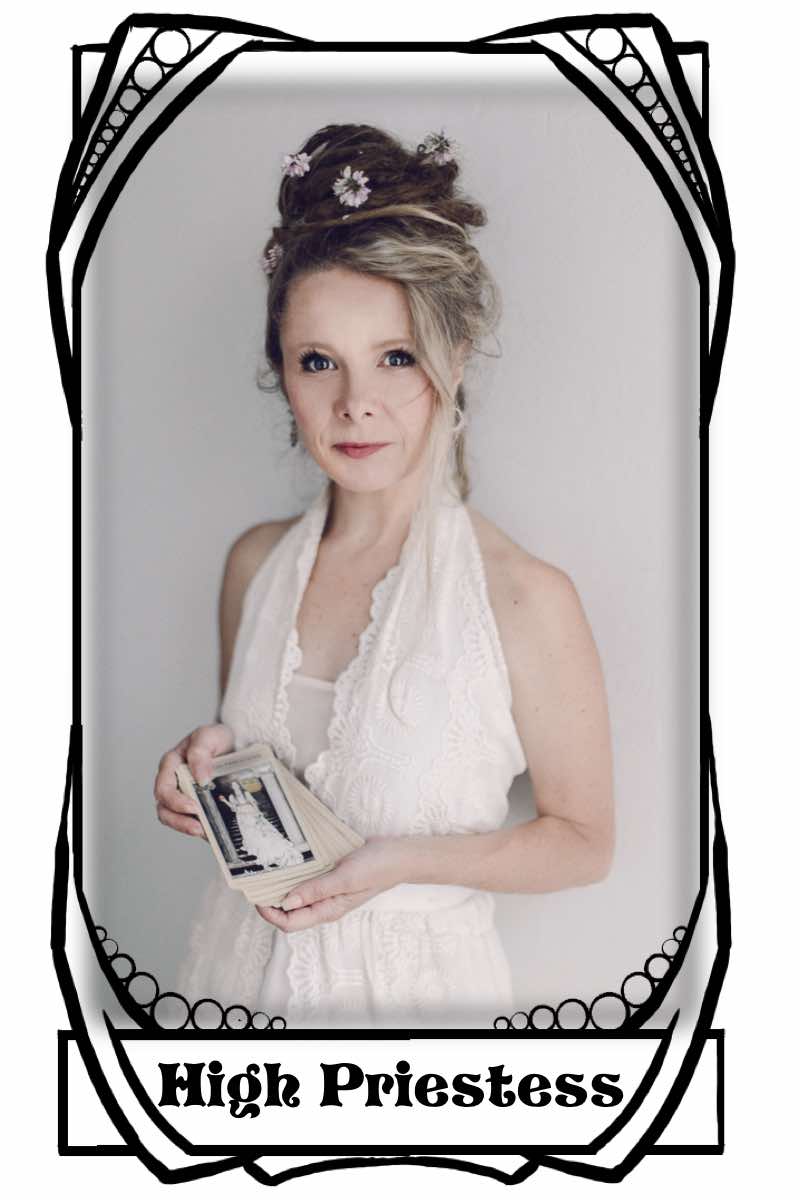 Tarot Q&A with Ginny - Break Your Shell Tarot Readings