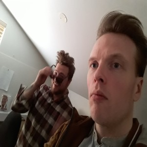 Hemmi flytur leikrit