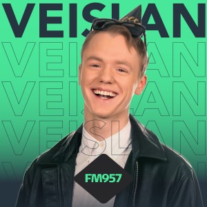 Veislan með Gústa B - Lil Curly