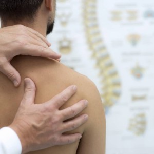 WHEN SHOULD YOU SEE A CHIROPRACTOR?  (+COVID-19 UPDATE)