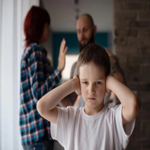 Ask Lisa: How can we respond to children who are experiencing domestic violence?