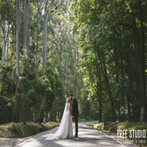 A podcast with Teghan and Michael who are getting married at Poet’s Lane Receptions