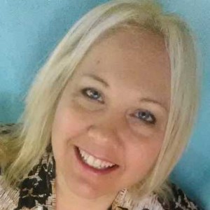 About the host Deanna Kloostra