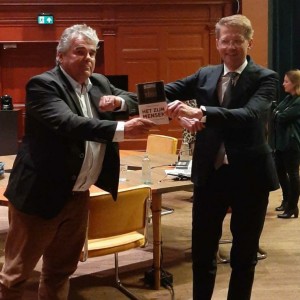 Extra: ’OP1 is respectloos en niet integer” & in debat met minister Sander Dekker.