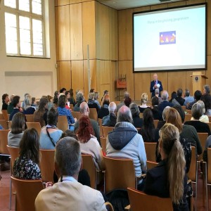 #113 ‘Ieder draagt zijn eigen verdriet maar als je het deelt is er begrip‘ Ontmoetingsdag Eindhoven.