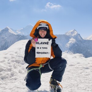 Cestovatelka zdolala nejvyšší horu světa i s Crohnovou chorobou