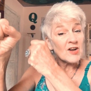 Lady Melody reads Holes-episode 31 *The Lizards do their Part*