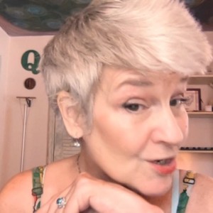 Lady Melody reads Holes-episode 35 *All Has Been Accomplished*