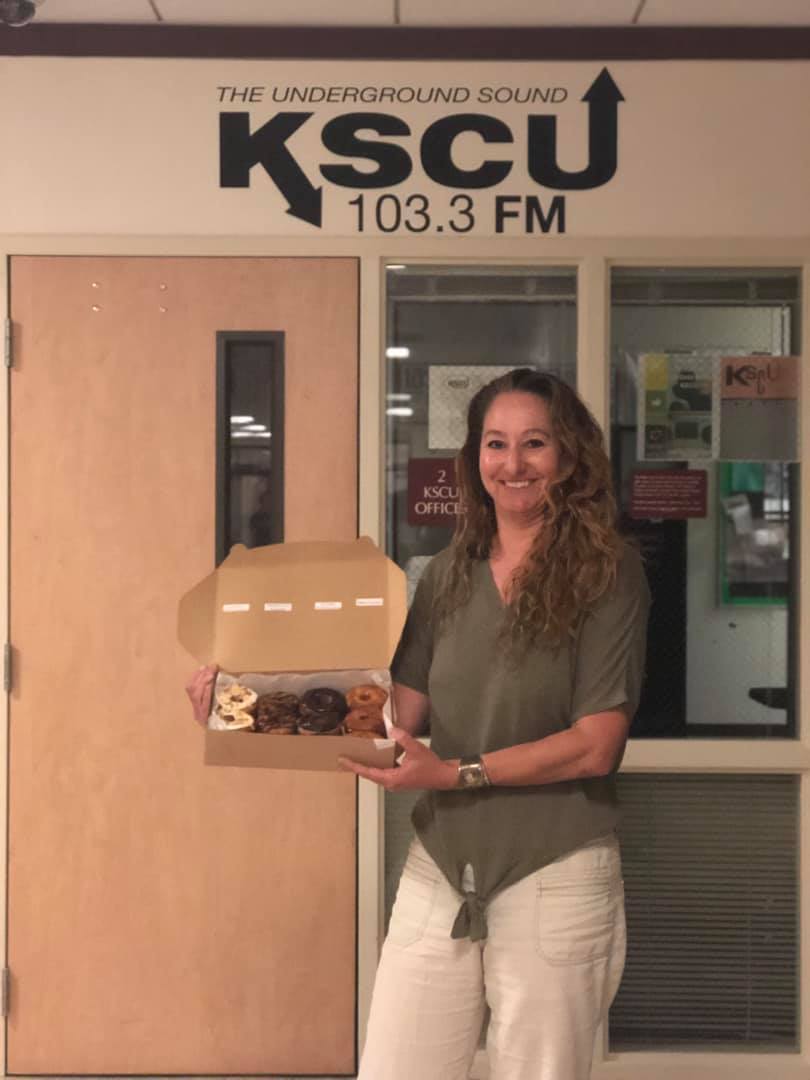 KSCU 103.3 FM Season 2 Episode 3 Jet Setting Chef, Samantha Gordon