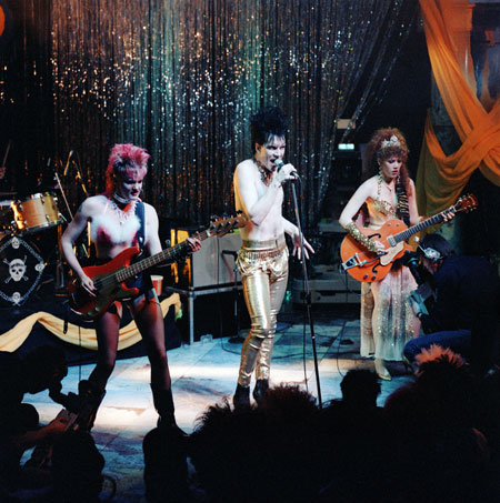 Swell As Hell, Pussycats On Ice: Transmission 160, 2014 October 21