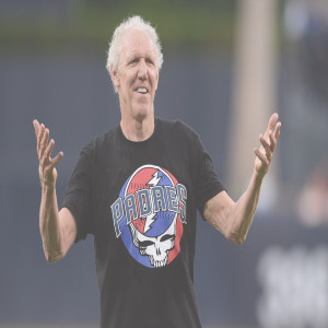 Bill Walton Has Mic Cut By ESPN ???
