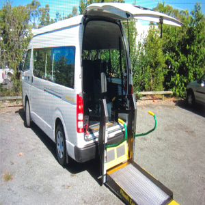 What Are the Pros of Hiring Airport Taxi Service