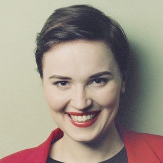 Special Arts Report: Veronica Roth - Internationally Best-Selling Author