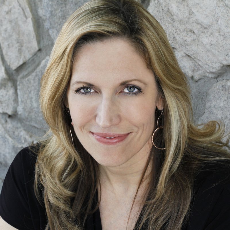 Discussing 'Should we all be one religion?' and Interviewing Laurie Kilmartin