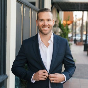 AJ Mida, ”Learn How To Dream Again”, Real Estate Advisor and Coach shares his story on Global Luxury Real Estate Mastermind with Michael Valdes Podcast #184