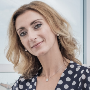 Ilaria Profumi, ”Life Should Be Lived Passionately”, EMEIA Regional Director at eXp Realty, joins us to share her story on Global Luxury Real Estate Mastermind with Michael Valdes Podcast #206