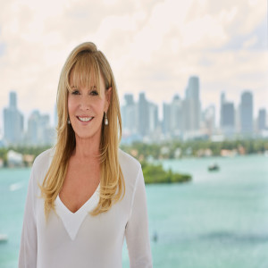 Mayi de la Vega ”Building a Culture Like No Other” on Global Luxury Real Estate Mastermind with Michael Valdes Podcast #118