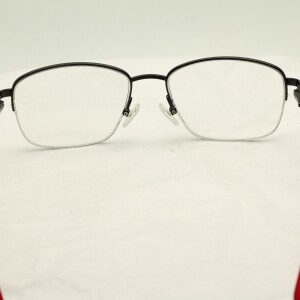Quick Fixes for Loose or Broken Screws in Half Metal Eyeglass Frames