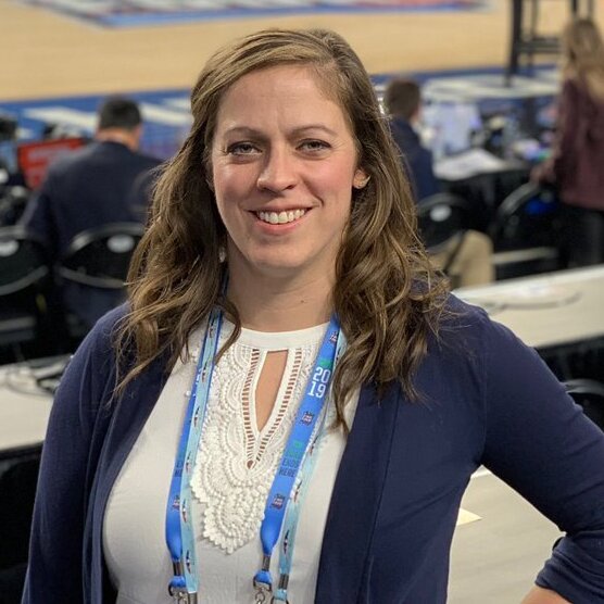 The ExecMBA Podcast #159: Caroline Darney, EMBA Class of 2022