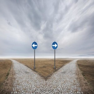 Eldöntendő kérdés (prédikáció, Szentháromság ünnepe utáni 18. vasárnap, 2020.10.11.)