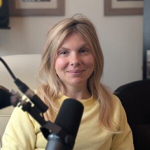 #110 - Athena Winblad: "Jag fick betala räkningarna med kreditkort." Företagande, självkärlek & att vara ihärdig och lita på sig själv, samt processen.