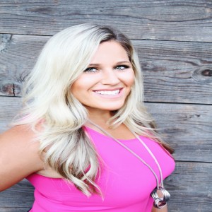 LAUREN SIMMS - SELF-MADE BUSINESS WOMAN, WELLNESS COACH & MOTIVATIONAL SPEAKER