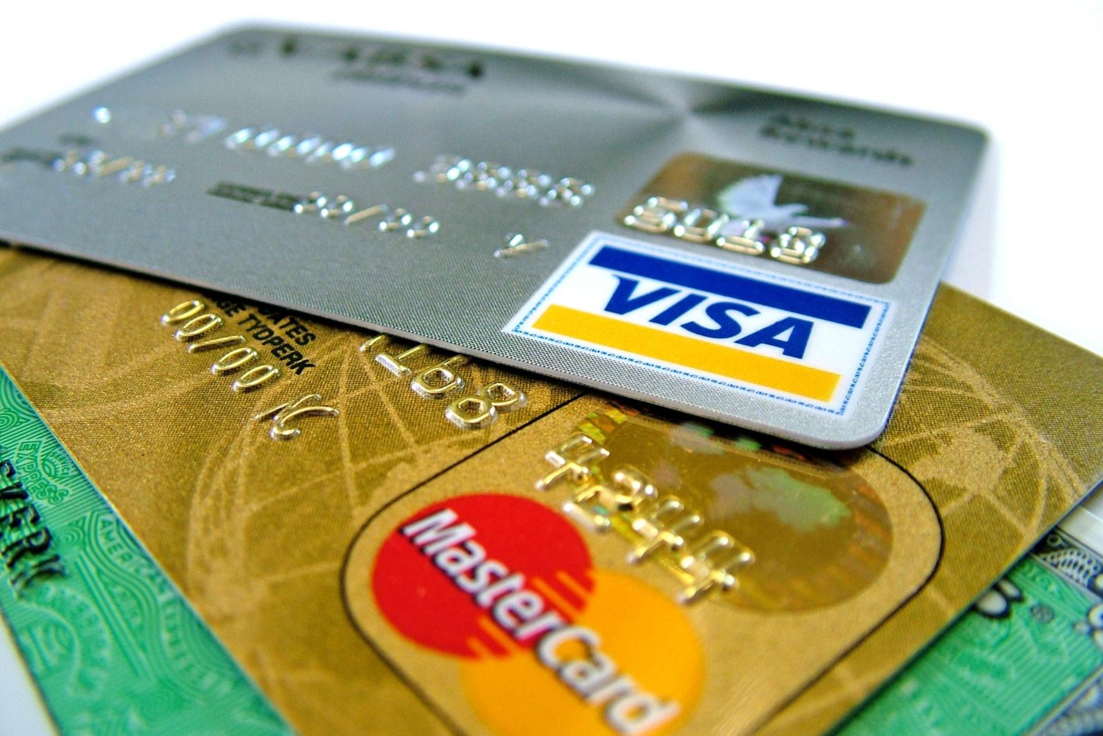 Tips To Avoid Unfair Bad Credit Card Deals