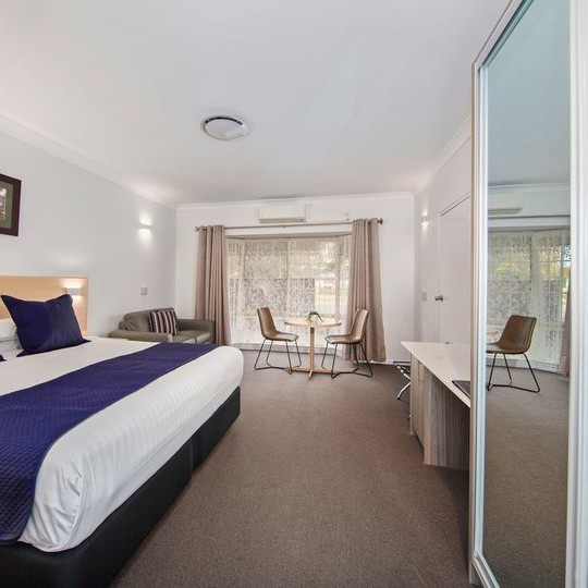 Hamilton‘s Queanbeyan Motel