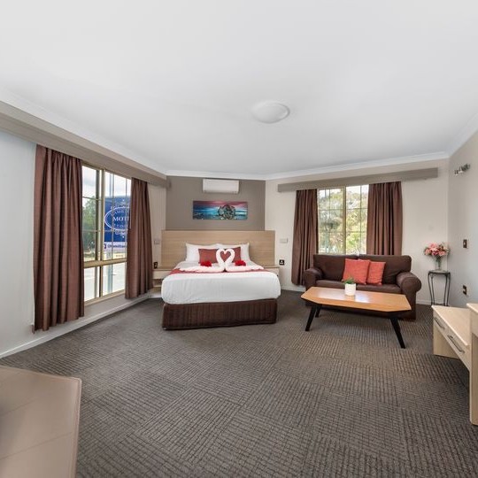 Hamilton‘s Queanbeyan Motel
