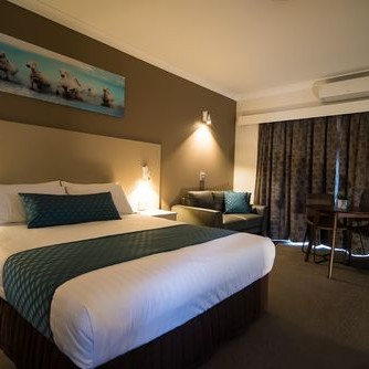 Hamilton‘s Queanbeyan Motel