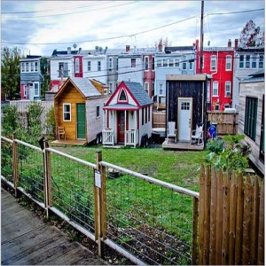 205: Building Small Homes for the Holidays - Smalltimore Homes