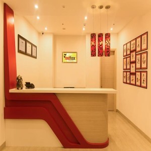 Hotel in Gurgaon - Red Fox Hotel