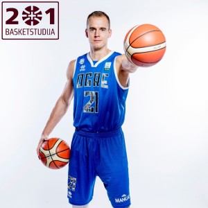 Kristaps Dārgais: “Būt tikai profesionālam basketbolistam – tas būtu garlaicīgi”