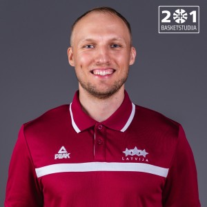 Oskars Ernšteins: “Vadlīnijas palīdzēs fiziskās sagatavotības vingrinājumus iekļaut basketbola treniņu procesā”