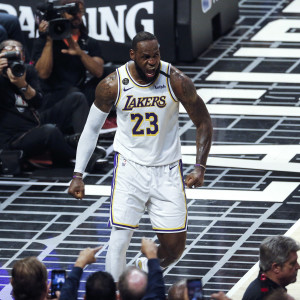 Ar „Lakers“ – favoritai laimėti NBA?