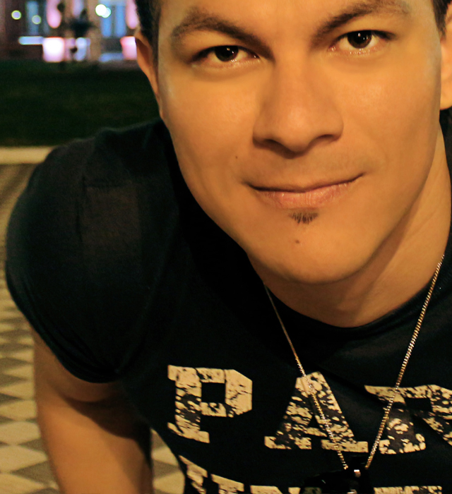 FACEBOOK MARKOS FLORES MOTIVADOR