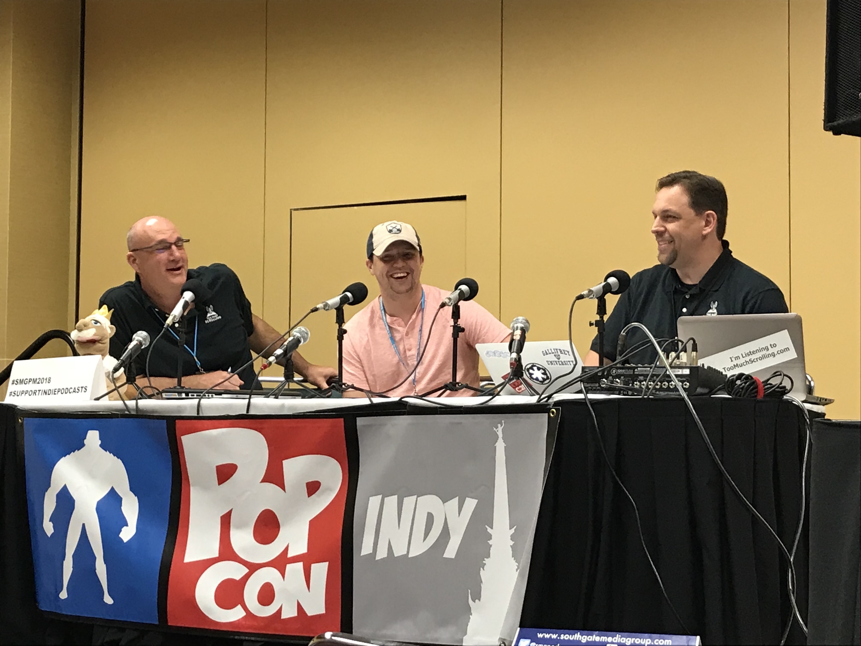 Extra Scrolling: LIVE at Indy POP Con