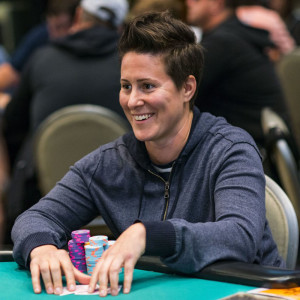 Don't Ask Vanessa Selbst for Help Fighting Zombies | Ep: 3