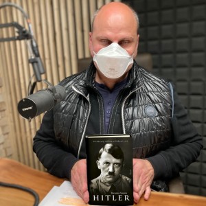 „Hitler nebol nejaký mysliteľ, ale skôr nasával ako špongia,“ tvrdí historik M.Schvarc