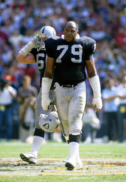 NFL: Former Raiders 2 Time Super Bowl Champion Tackle Bruce Davis joins us on this segment of Thursday Night Tailgate