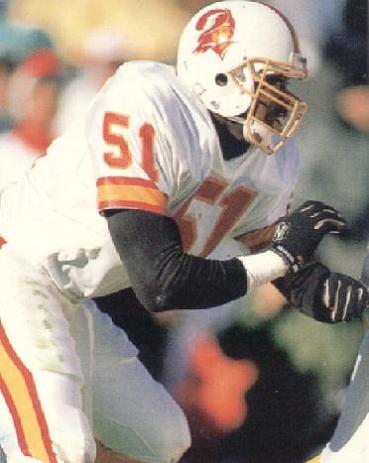 Former Iowa State and Tampa Bay Bucs LB Chris Washington shares his stories about being a part of both teams plus playing with LeRoy Selmon and the accident that curtailed Hugh Green's career.