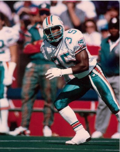 Former Jets & Dolphins DB Kerry Glenn talks about the difficulties in playing DB now & about former Head Coach Don Shula.