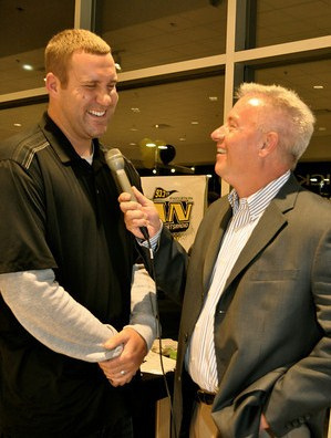 AT&amp;T Sports Net Host and TNT Hall of Famer Paul Alexander Shares His Insights on the Steelers &amp; Penguins