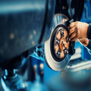Why Get Brakes of the Truck Repaired by a Professional Mechanic