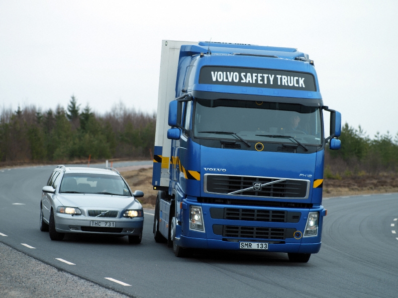 Vanliga orsaker till trafikolyckor med tung trafik. Christian Grante, AB Volvo/SAFER