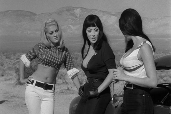 TMBDOS! Episode 223: "Faster, Pussycat! Kill! Kill!" (1965).