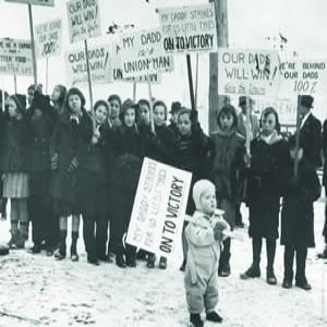November 18 - Atlanta GM Workers Kick Off a Wave of Sit-Downs