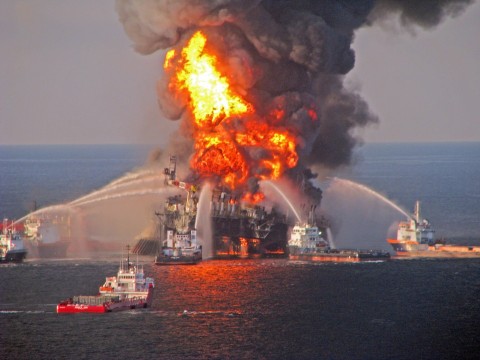 April 20 Deepwater Horizon Explosion Kills 11