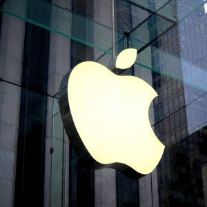 Bourse : Apple bat les attentes, mais les tarifs inquiètent