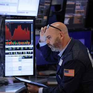 Les marchés boursiers se font brasser. Et c’est normal !